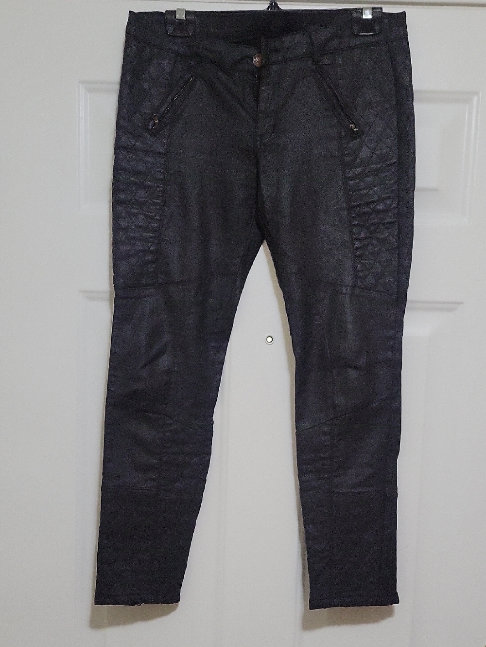 Zara Black Button Detail Pants